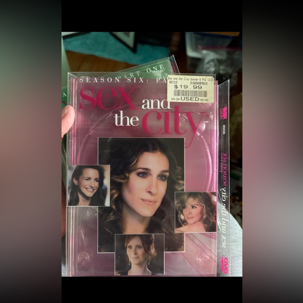 Sex and the City Season Six 3/ Dic’s